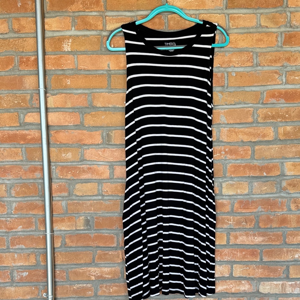 THML Monochrome Striped Maxi Dress